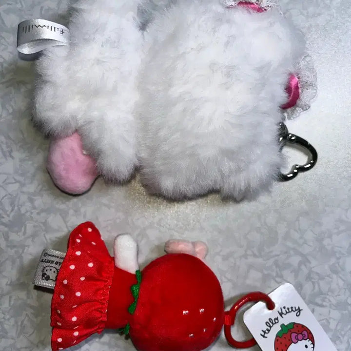 [BUNJANG] Charmikitty Strawberry Kitty Plush (Set of 2) / (미사용) 차미키티 딸기키티 인형2종