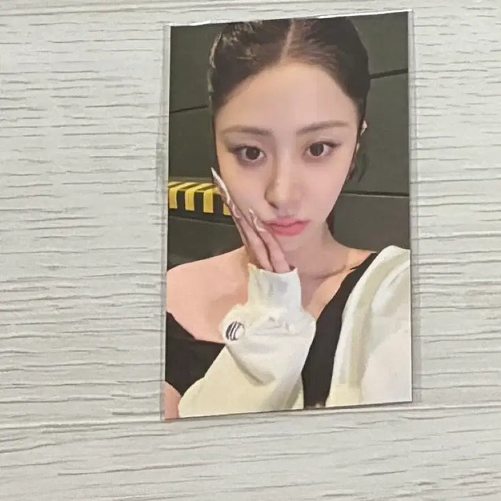 [BUNJANG] LE SSERAFIM Fandom Lightstick (PIMBONG) + Popup Photocard / 르세라핌 응원봉 (핌봉)