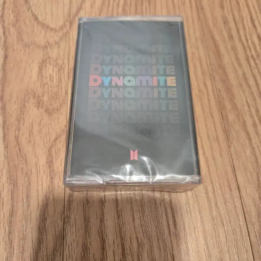 [BUNJANG] BTS Dynamite Cassette Tape / BTS DYNAMITE 카세트 테이프