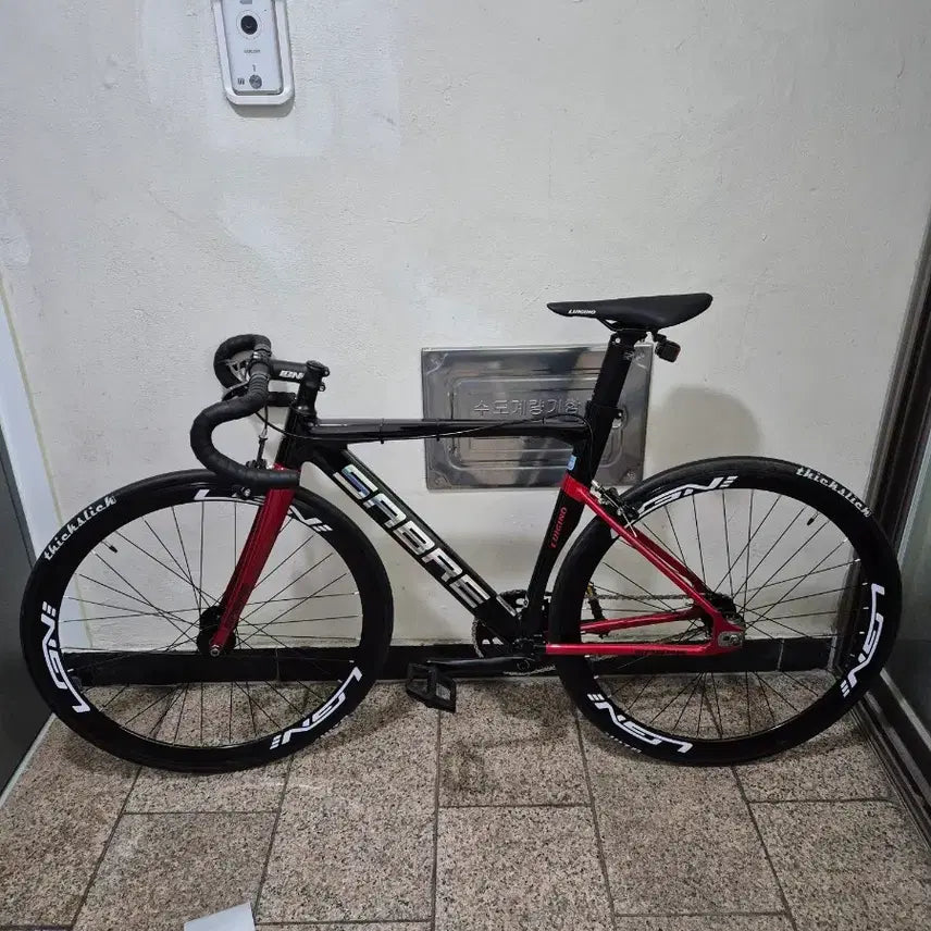 [BUNJANG] Luigino Sabre Full Carbon Fork Aerodynamic Frame Bicycle / 루이지노 사브레 판매합니다