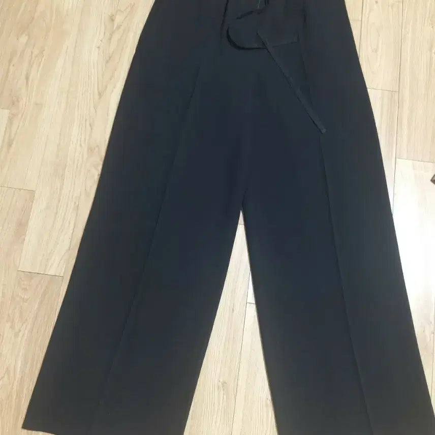 [SOLD OUT] 시스템 블랙 와이드 통바지