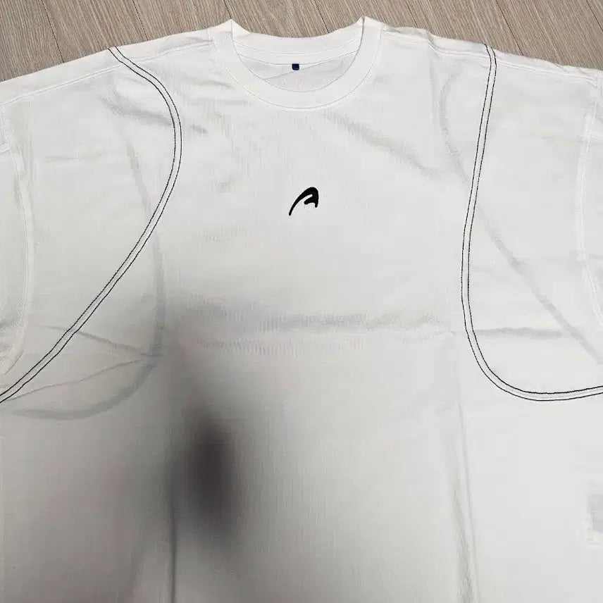 [SOLD OUT] 아더에러 A Peec 로고 아티피걸 티셔츠 오프 화이트