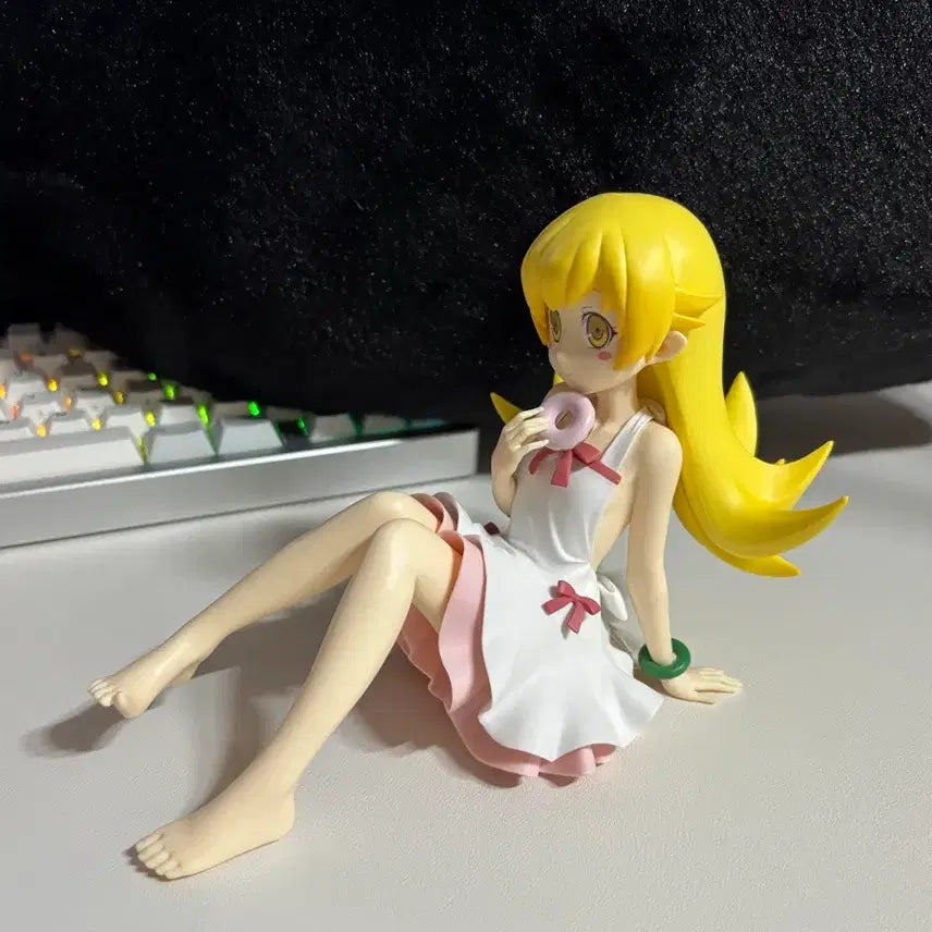 [BUNJANG] Monogatari Shinobu Oshino Misyoujo Figure / 모노가타리 오시노 시노부 미소녀 피규어