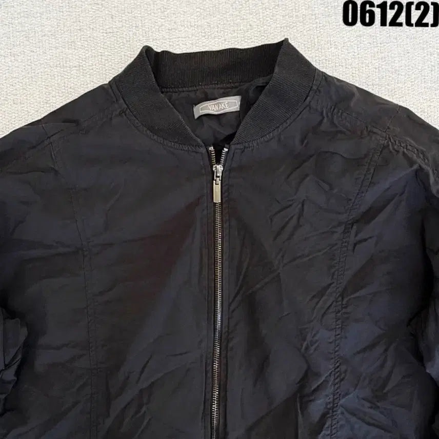 [BUNJANG] VANAKE Bomber Jacket Black / VANAKE 봄버 자켓 88 0612