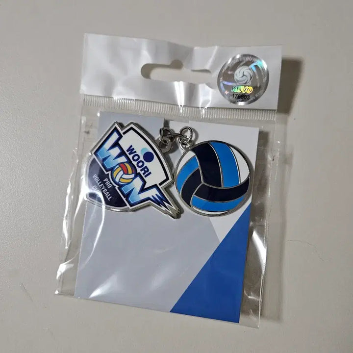 [BUNJANG] Woori Card Volleyball Goods Metal Keyring Kim Jihan Han Taejoon / 우리카드 우카 배구 굿즈 공식 키링 메탈 김지한 한태준
