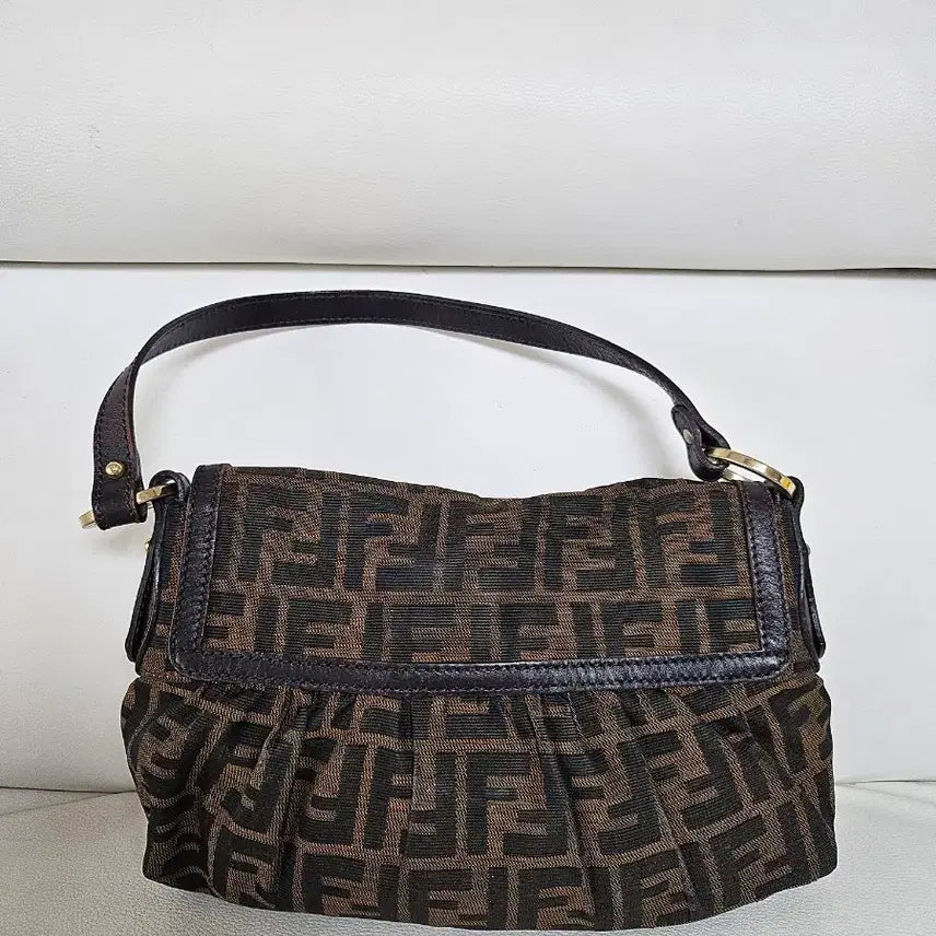 [BUNJANG] Fendi Shoulder Bag Brown / 펜디 숄더백 브라운