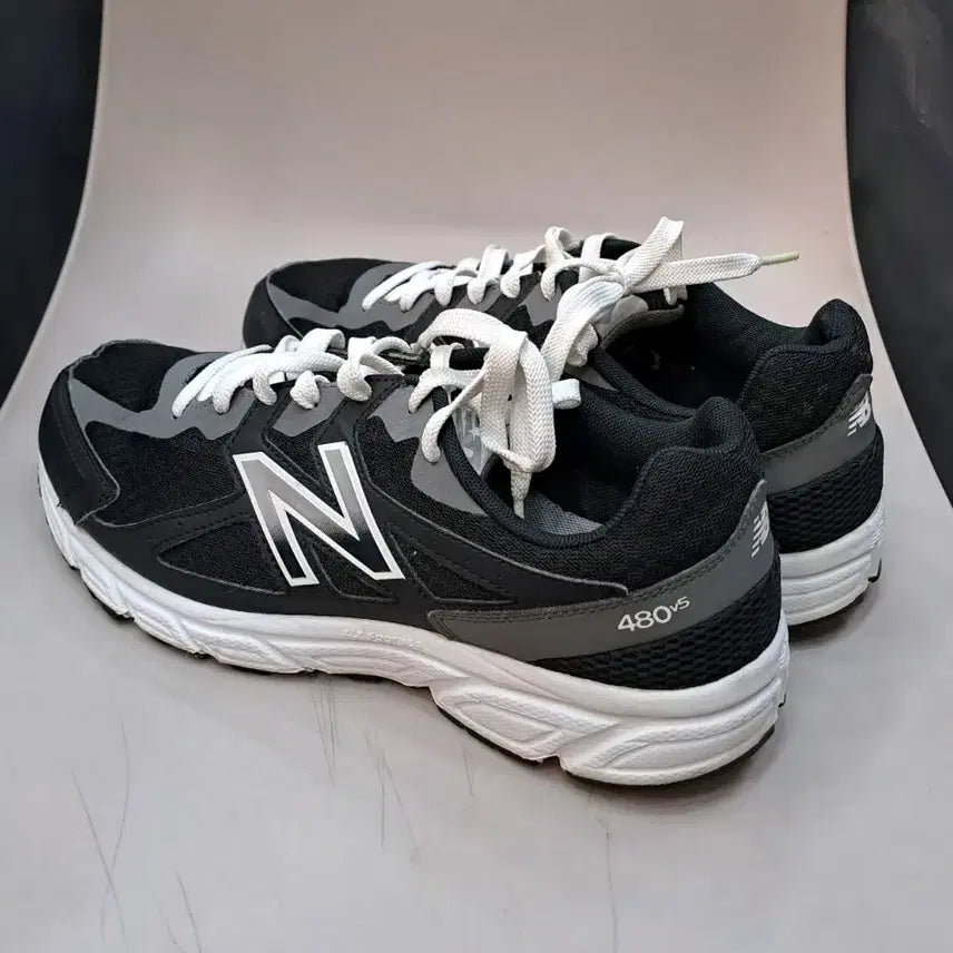 [BUNJANG] New Balance 480v5 Black Sneakers 260mm / 뉴발란스 480v5블랙 운동화 260mm