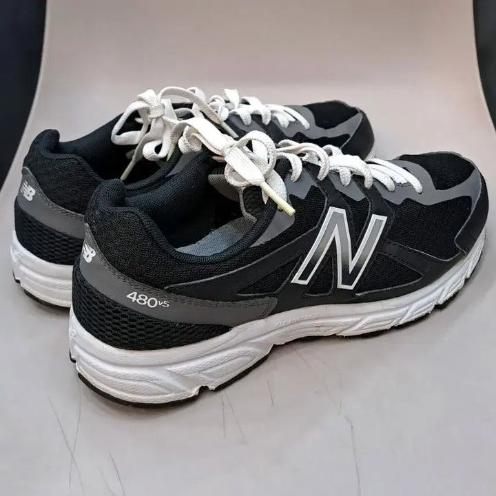 [BUNJANG] New Balance 480v5 Black Sneakers 260mm / 뉴발란스 480v5블랙 운동화 260mm