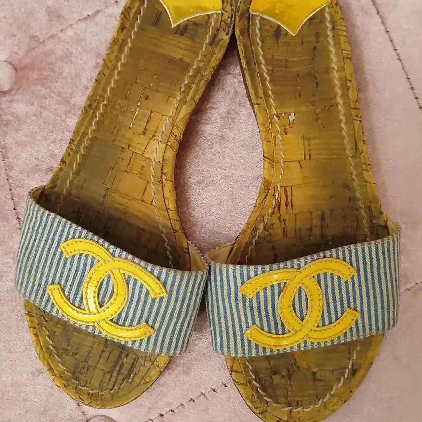 [BUNJANG] Chanel Slides / 정품 > 샤넬 슬리퍼