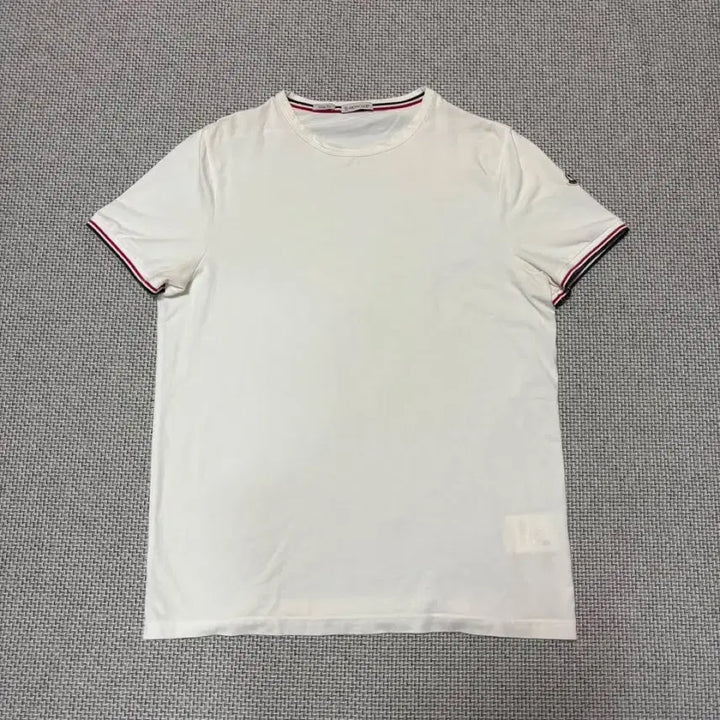 [BUNJANG] Moncler Slim Fit Short Sleeve T-Shirt / [정품보증서]몽클레어 슬림핏 반팔