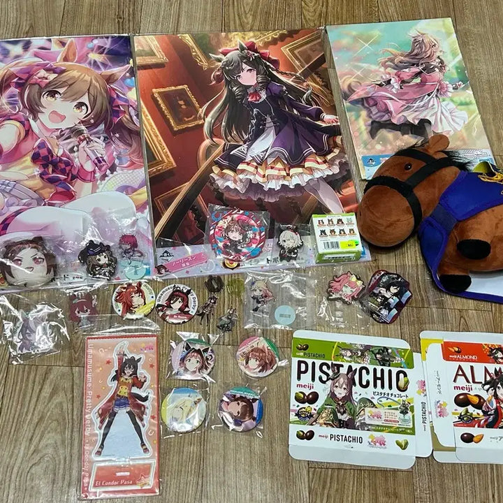 [BUNJANG] Uma Musume Goods Set (Poster, Plush, Acrylic Stand, Can Badge) / 우마무스메 굿즈 세트 (포스터, 인형, 아크릴 스탠드, 캔뱃지 등)