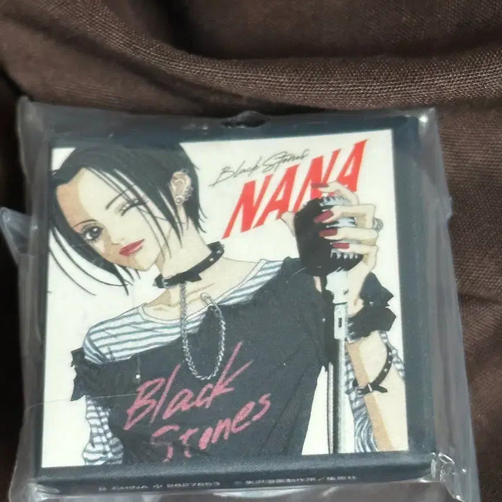 [BUNJANG] Nana Osaki CD Gacha Keychain / NANA 나나 CD 가챠 오사키 나나