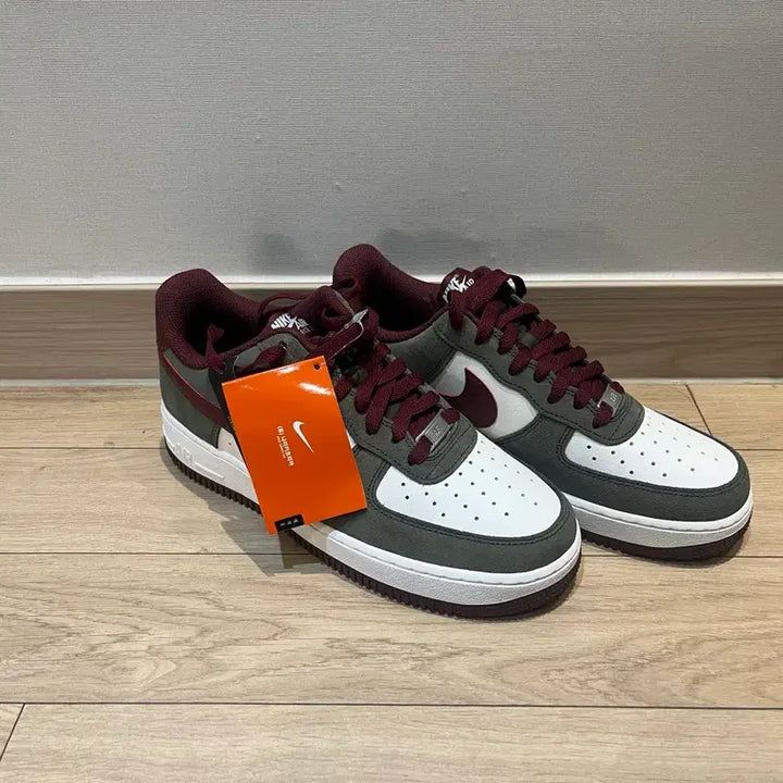 [SOLD OUT] [255]나이키 에어포스 1 07 LV8