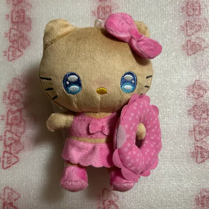 [BUNJANG] Sanrio Hello Kitty YURUKAWA Ainu Tan Kitty Plush Toy / 헬로키티 유루카와 아이누이 태닝키티 인형