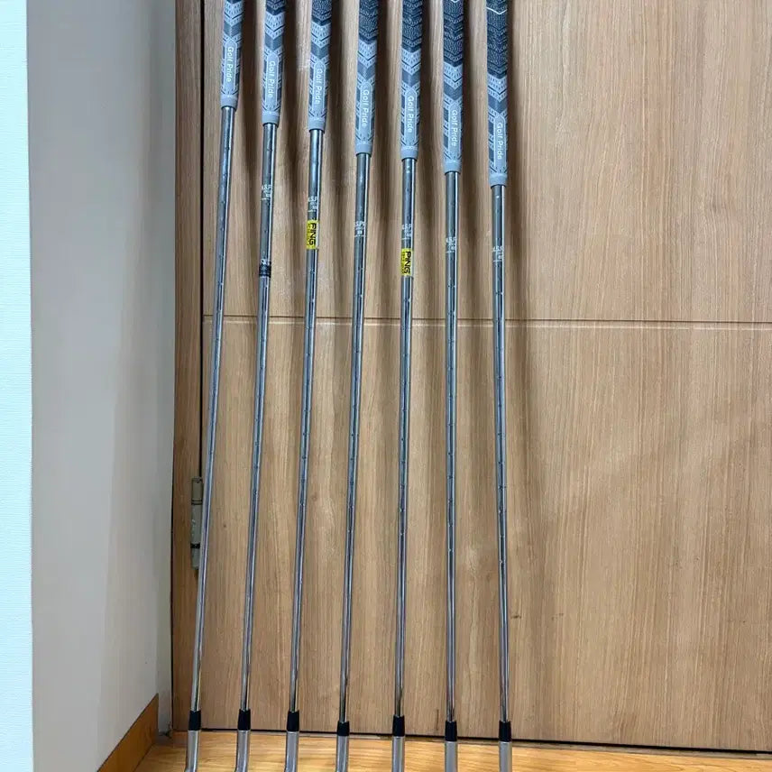 [BUNJANG] PING i200 Iron Set (4-PW) with AWT 2.0 Lite &amp; NS PRO 950GH S-Flex Shafts / 핑 i200 (4-P) 아이언 세트 950s 샤프트