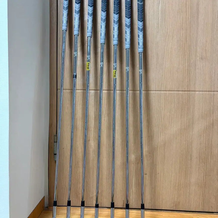 [BUNJANG] PING i200 Iron Set (4-PW) with AWT 2.0 Lite &amp; NS PRO 950GH S-Flex Shafts / 핑 i200 (4-P) 아이언 세트 950s 샤프트