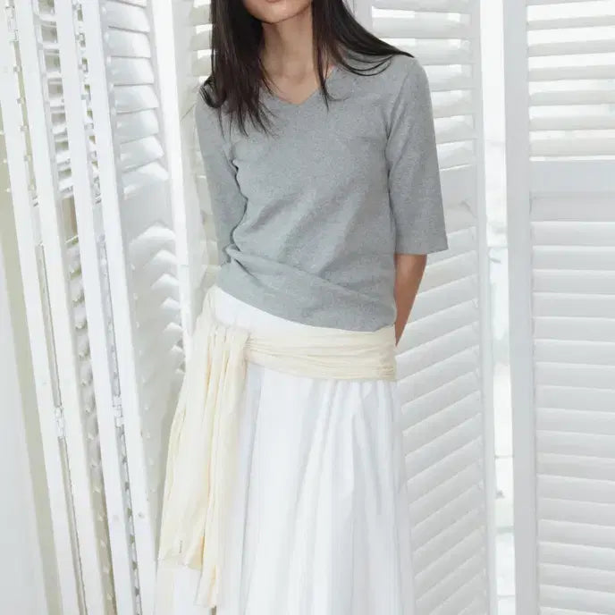 [BUNJANG] Necessary Essential V-Neck Top (Melange Grey) / 네세서리 Essential V-Neck Top (Melange Grey)
