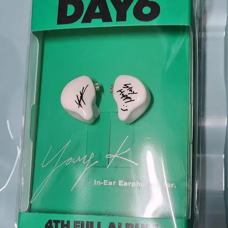 [BUNJANG] Day6 Young K In-Ear Album (Sealed) / 데이식스 인이어 앨범 영케이 (미개봉)