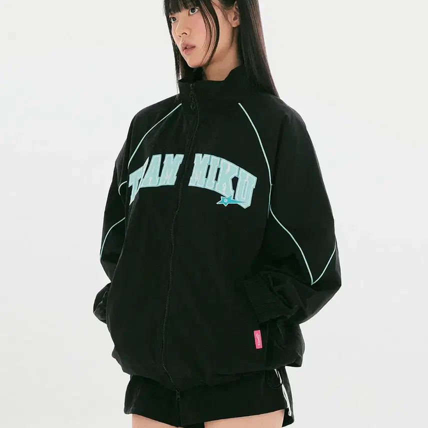 [BUNJANG] SPAO x Miku Windbreaker (M) Unsealed / 스파오 미쿠 (M)윈드브레이커 바람막이 미개봉