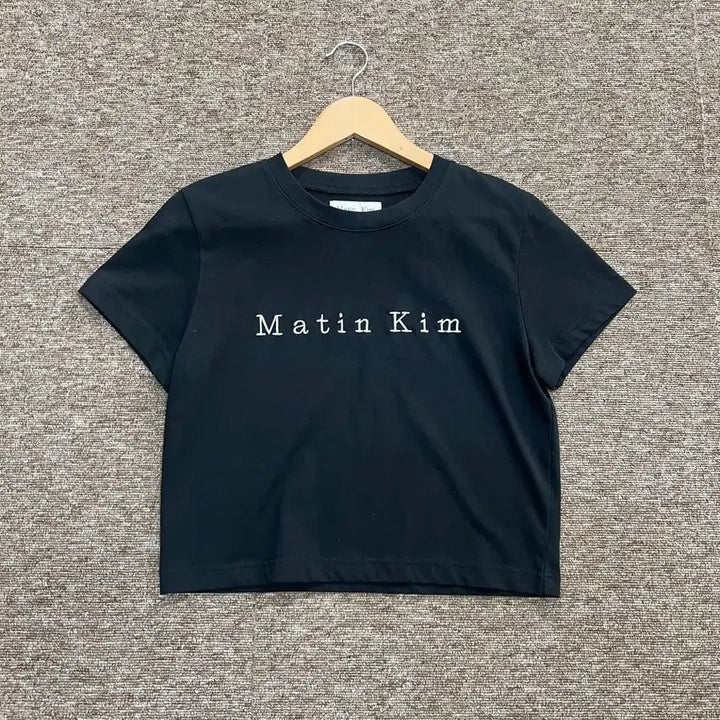 [BUNJANG] Matinkim Black Cropped Short-Sleeve T-Shirt Free Size / 마뗑킴 블랙 크롭 반팔티 Free