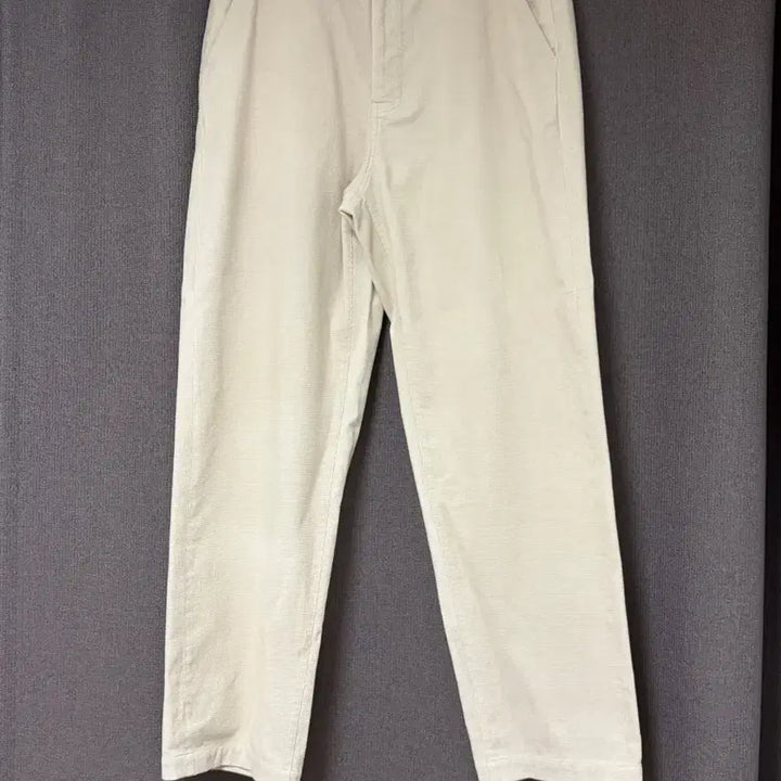 [BUNJANG] Hamsaseyo Ham Waffle Chino Pants - Ivory, Size 3 / hamsaseyo ham 와플치노 아이보리 3사이즈 판매합니다.