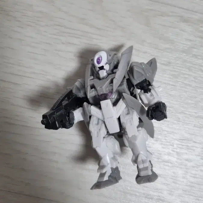[BUNJANG] Mobility Joint GINX Gundam Plastic Model Kit (Pre-assembled) / 모빌리티 조인트 징크스 가조립 건담 프라모델