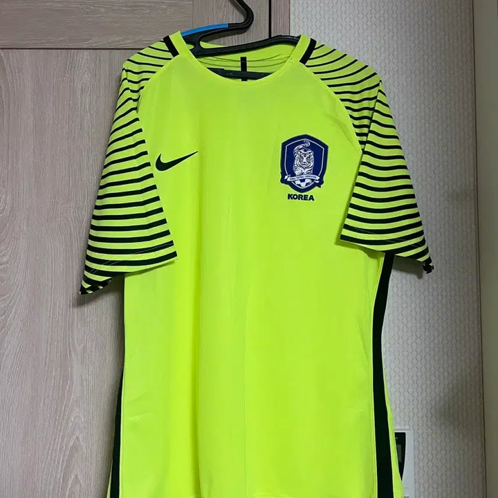 [BUNJANG] Nike South Korea National Team Goalkeeper GK Training Football Player Issued Uniform / 나이키 대한민국 국가대표 골키퍼 GK 트레이닝 축구 선수 지급용 유니폼