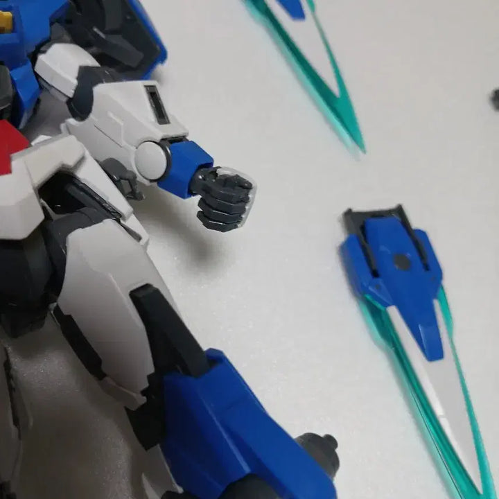 [BUNJANG] Bandai MG 1/100 Gundam 00 Seven Sword (Parts Kit) / mg 건담 건프라 더블오 세븐소드(부품용)