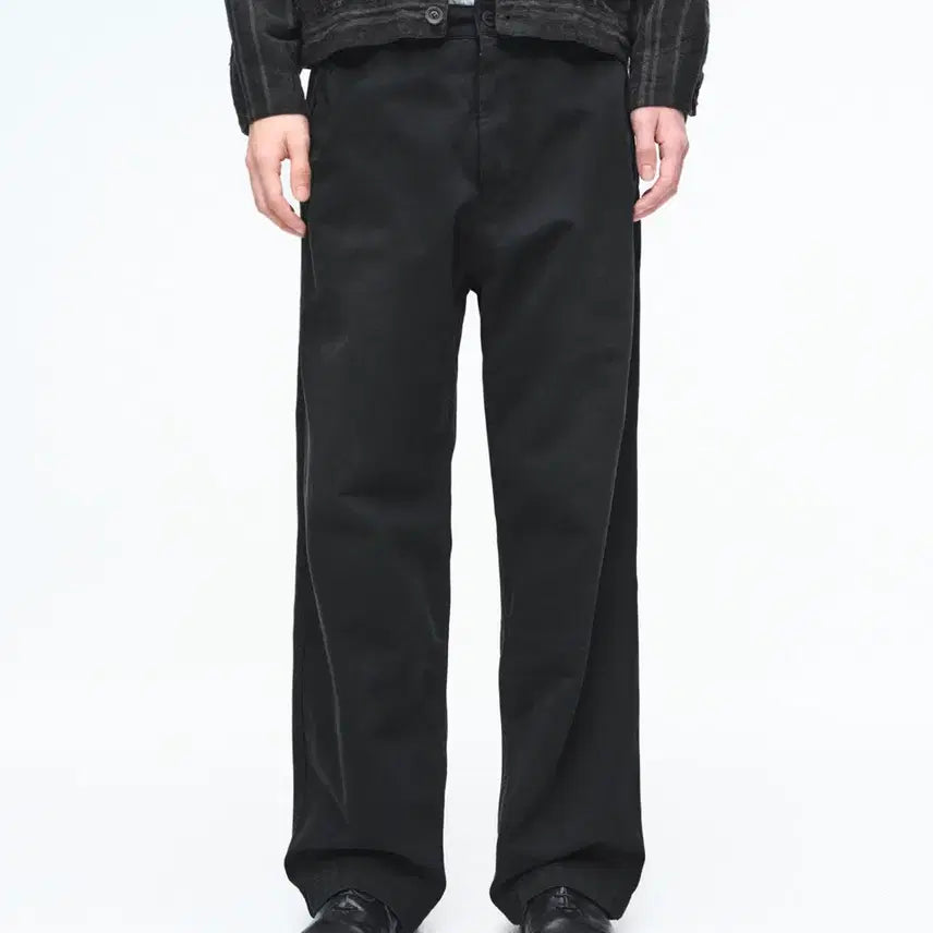 [BUNJANG] Years ago Y-904 Cotton Drill Overdyed Regular Chino Long Version / 이얼즈어고 Y-904 코튼드릴 오버다이드 레귤러 치노 롱버젼 다잉블랙