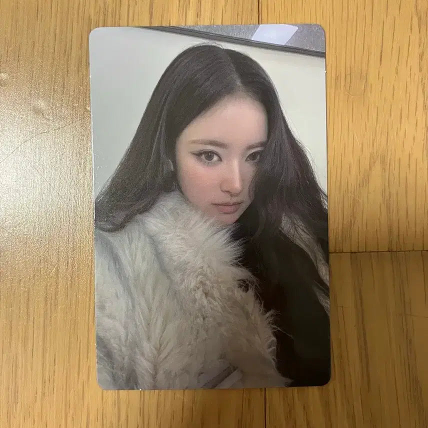 [BUNJANG] MIOVV Anna Photocard B / 미야오 MEOVV 안나 포토카드B 포카 양도