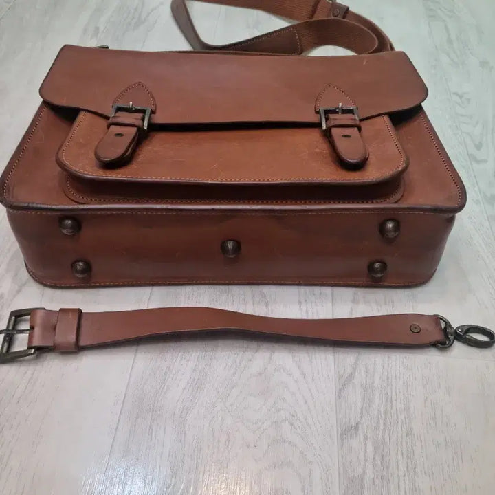 [BUNJANG] Brown Leather Briefcase / 브라운 가죽 서류가방 브리브케이스