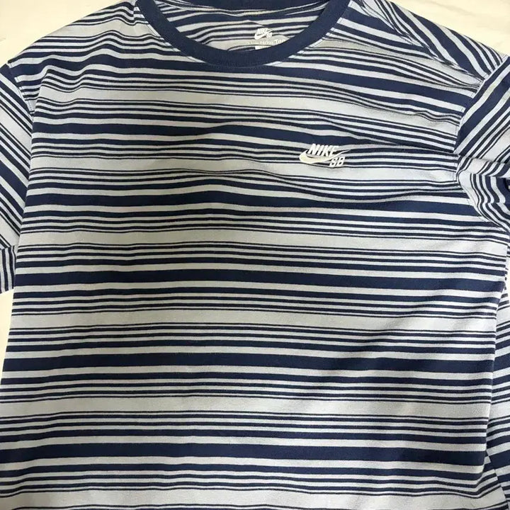 [BUNJANG] Nike SB Stripe Short Sleeve T-Shirt / 나이키 SB 스트라이프 반팔 티셔츠