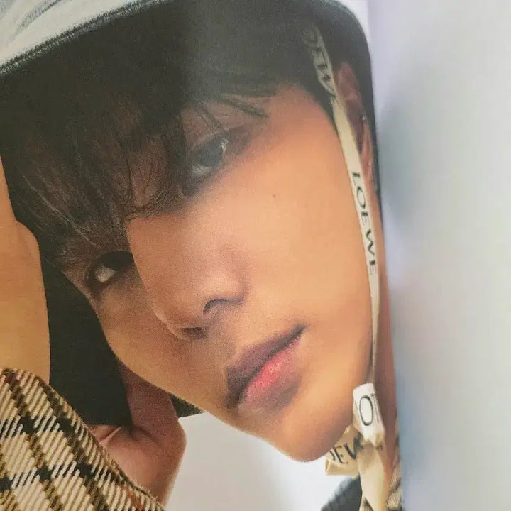 [BUNJANG] Day6 Young K &amp; Wonpil tmrw Magazine Bundle Set / 데이식스 영케이 원필 tmrw 잡지 2개 일괄