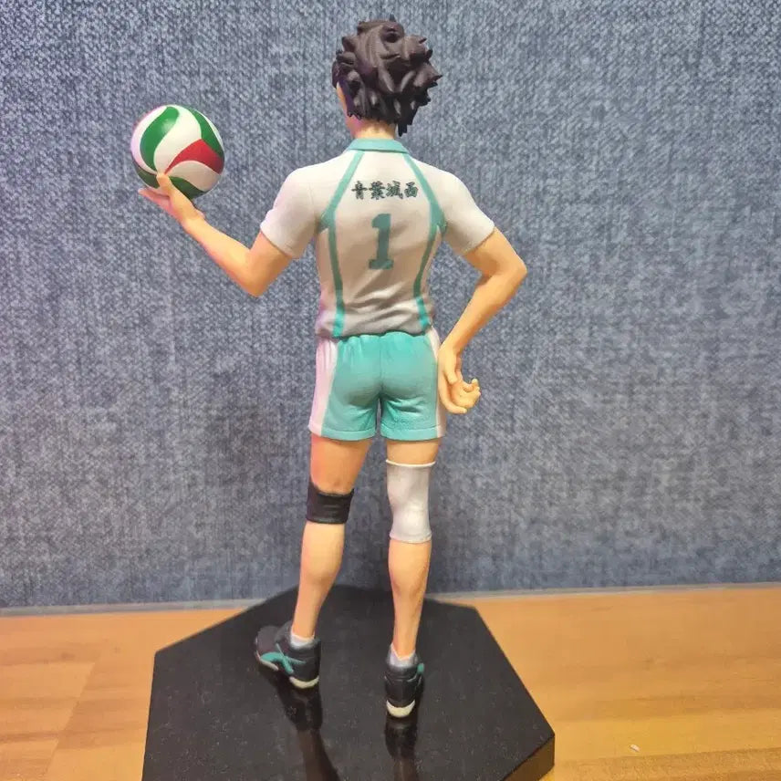 [BUNJANG] Haikyuu!! Oikawa Tooru Figure / [특급할인] [희귀매물] 고전 하이큐 오이카와 토오루 피규어
