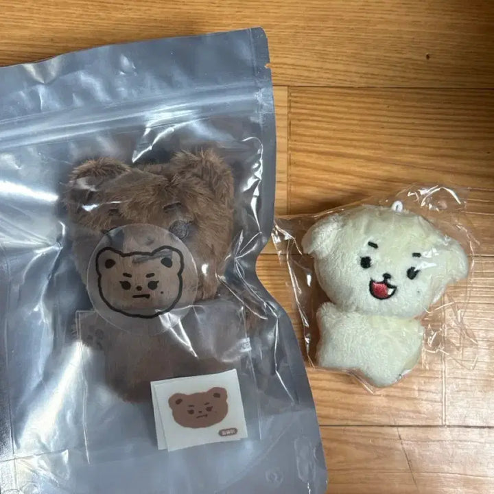 [BUNJANG] SEVENTEEN Mingyu Doll Bundle Set (Sealed) / 세븐틴 svt 민규 인형 미개봉