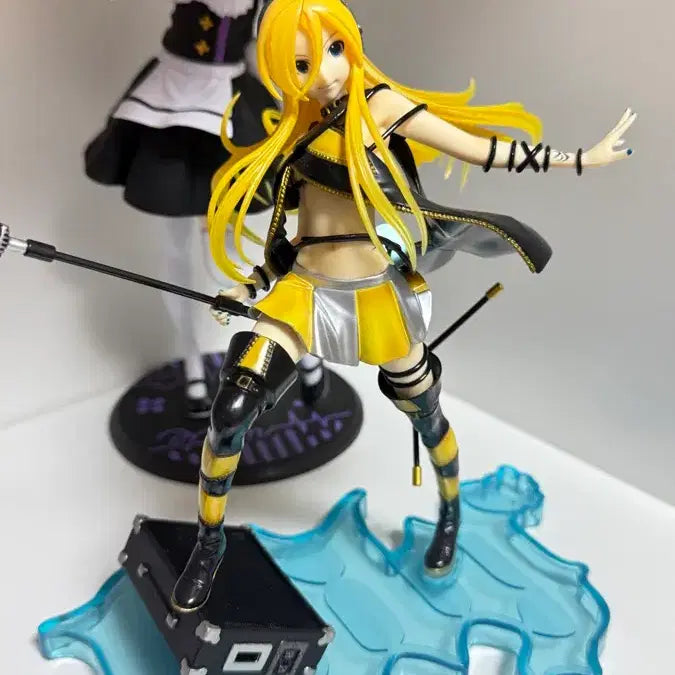 [BUNJANG] Vocaloid Lily Figure Bundle Set / (고전)보컬로이드 릴리 피규어 일괄