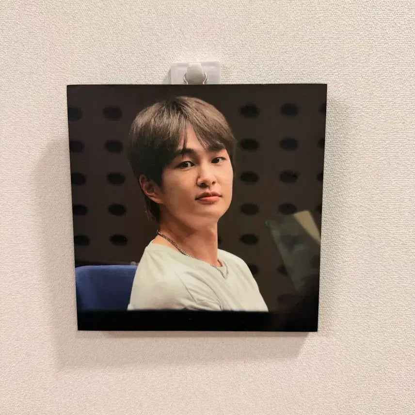 [BUNJANG] SHINee Onew Woodblock Print Frame (Unofficial Goods) / 샤이니 온유 액자 (목판인쇄 비공굿)