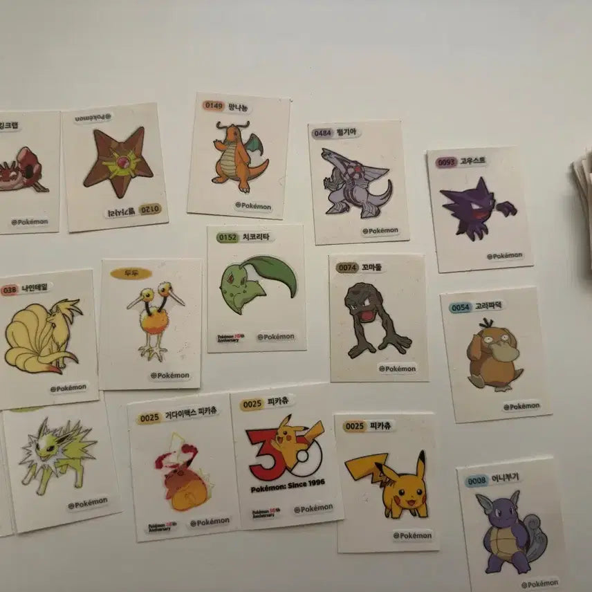 [BUNJANG] Pokemon Bread Stickers (30th Anniversary Pikachu, Dragonite, Palkia, etc.) Bundle / 포켓몬빵 띠부씰 팝니다 (30주년 피카츄,망나뇽, 펄기아 등등)