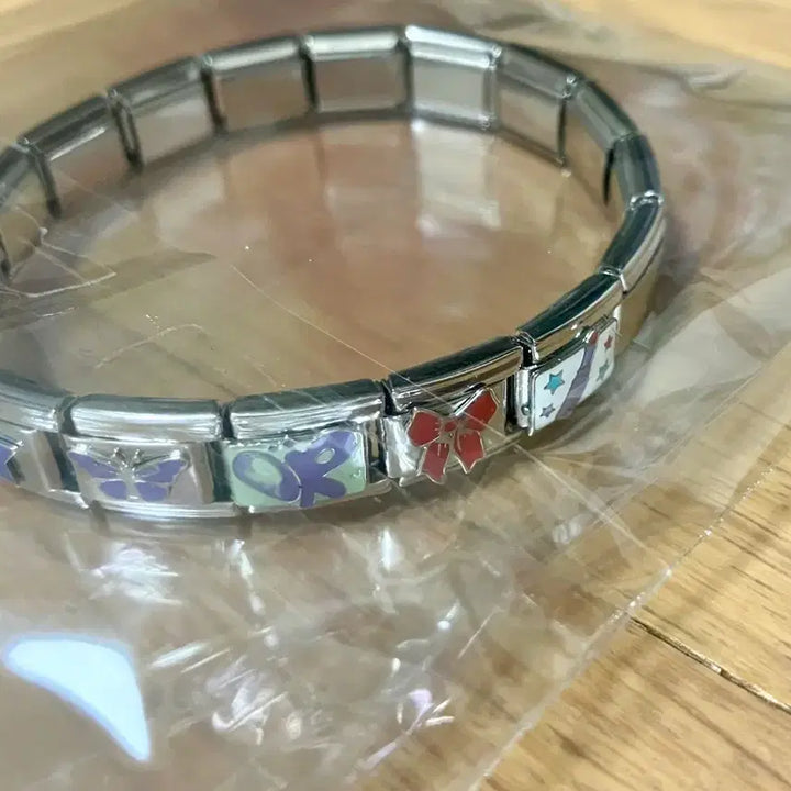 [BUNJANG] Olivia Rodrigo Concert Charm Bracelet / 올리비아 로드리고 콘서트 md팔찌