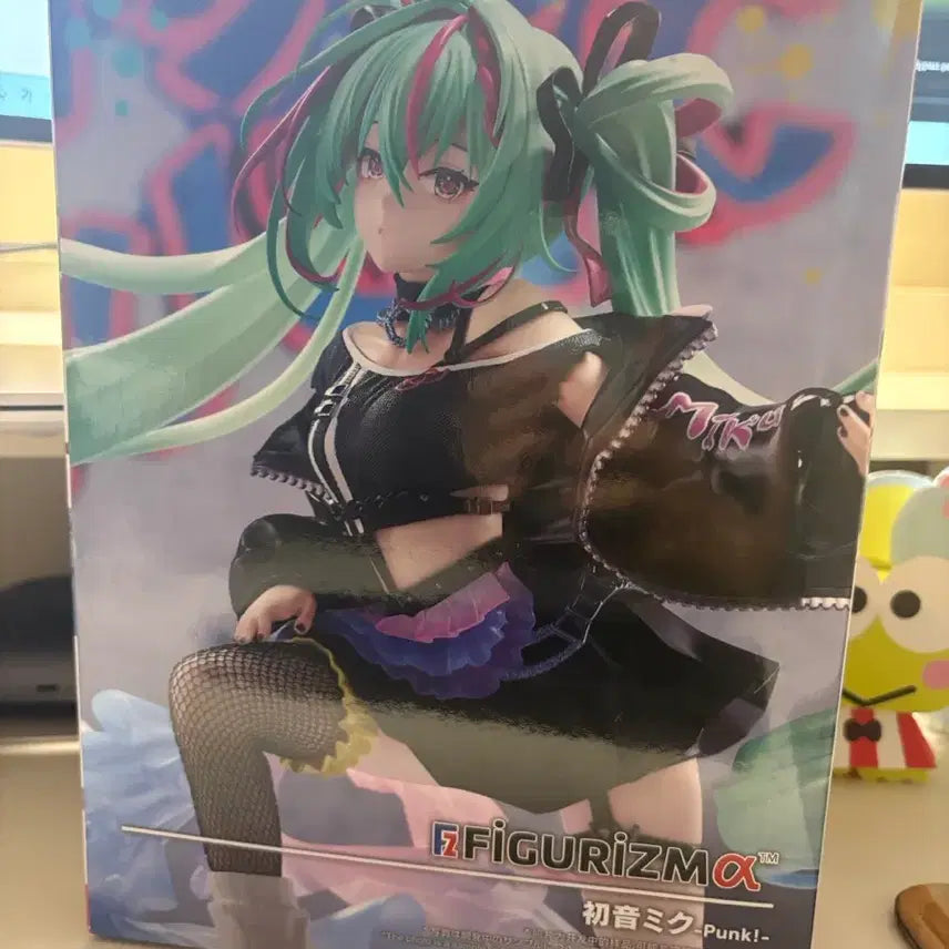 [BUNJANG] Sega Hatsune Miku Punk Figure / [새상품] 세가 미쿠 펑크 피규어