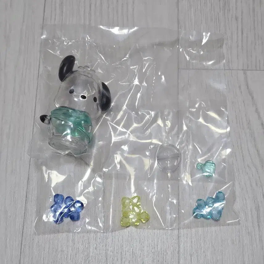 [BUNJANG] Sanrio POCHACCO Crystal Coat Gacha Figure / 산리오 크리스탈 코트 피규어 가챠 포챠코