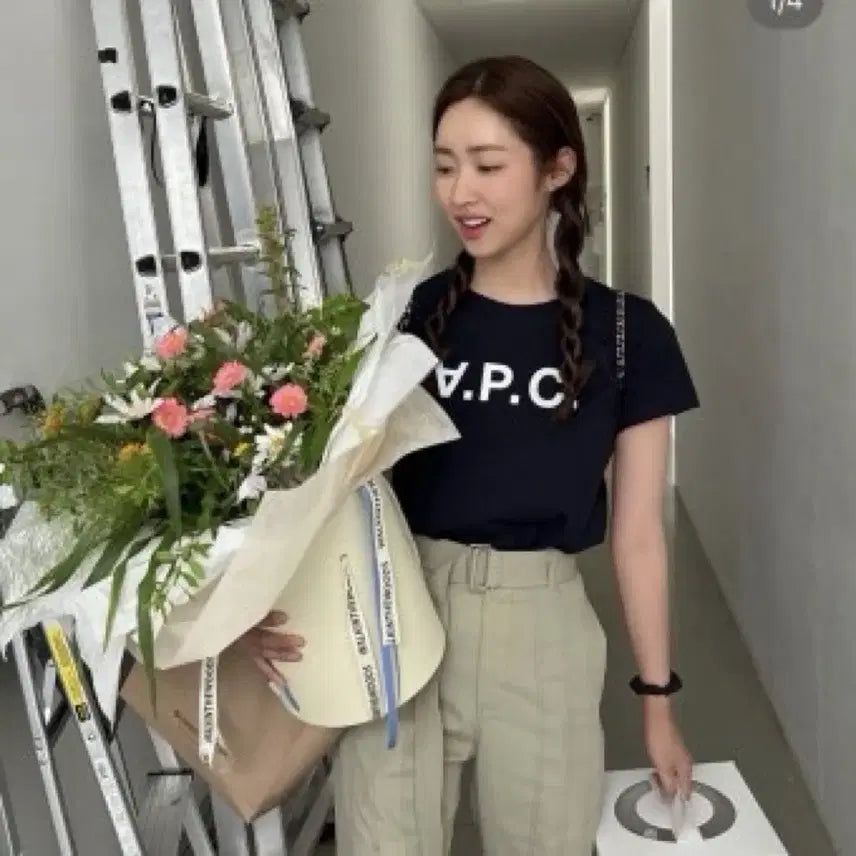 [BUNJANG] A.P.C. Logo Short Sleeve T-Shirt Navy/White / 아페쎄 로고 반팔 티셔츠 네이비/화이트 미개봉 새상품