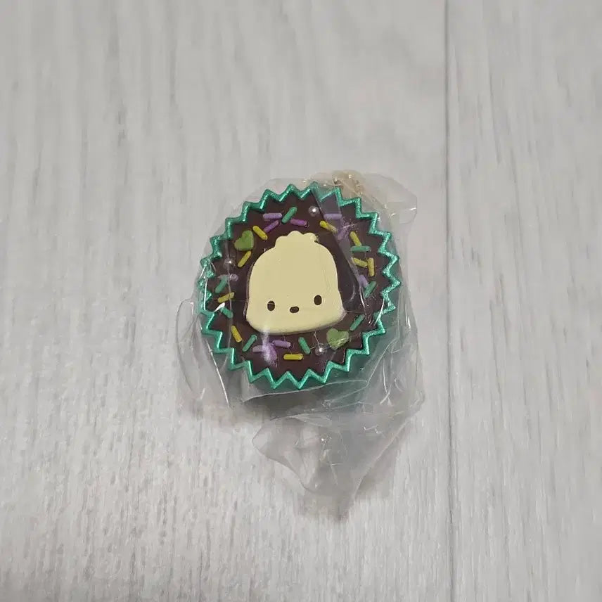 [BUNJANG] Sanrio Pompompurin Home Baking Keychain Cup Chocolate Gacha / 산리오 홈베이킹 키링 컵초콜릿 가챠 포챠코