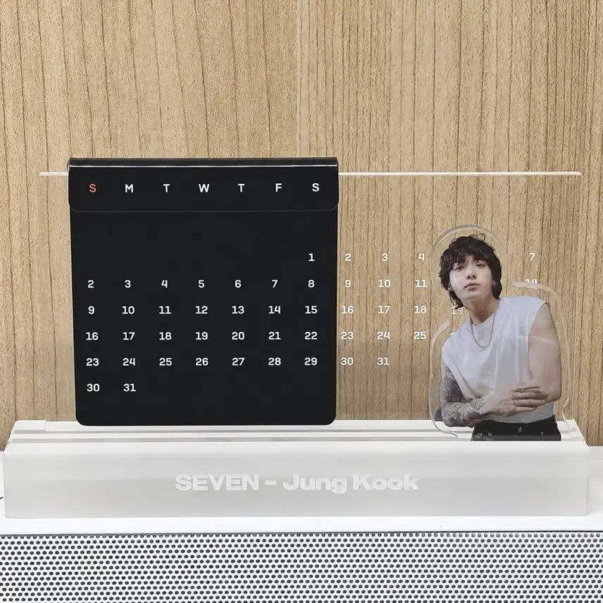 [BUNJANG] BTS Jungkook Seven Acrylic Stand Calendar / BTS 정국 세븐 아크릴 스탠드 달력