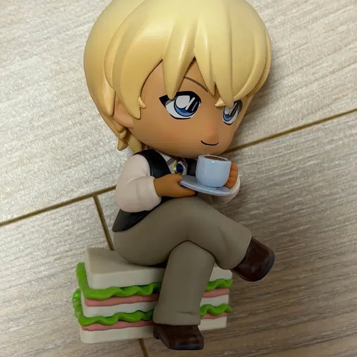 [BUNJANG] Detective Conan Amuro Pop Mart Figure / 명탐정코난 아무로 팝마트 피규어