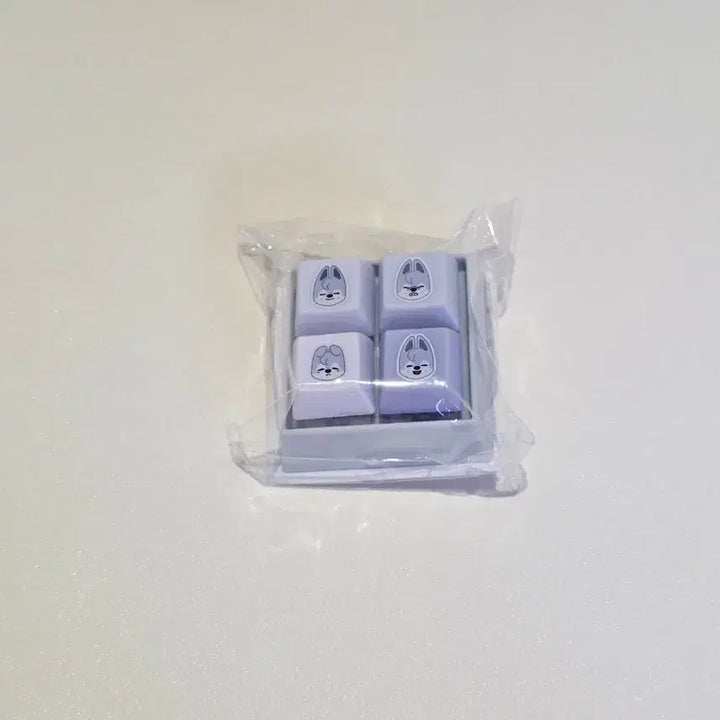 [BUNJANG] STAYtogether Japan Kuji Keycap (Wolfchan) / We STAY,together 일본 쿠지 키캡 (울프찬)