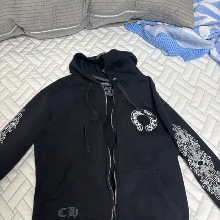 [BUNJANG] Chrome Hearts Black Hoodie Zip-up Size S / 크롬하츠 블랙 후드집업 S사이즈