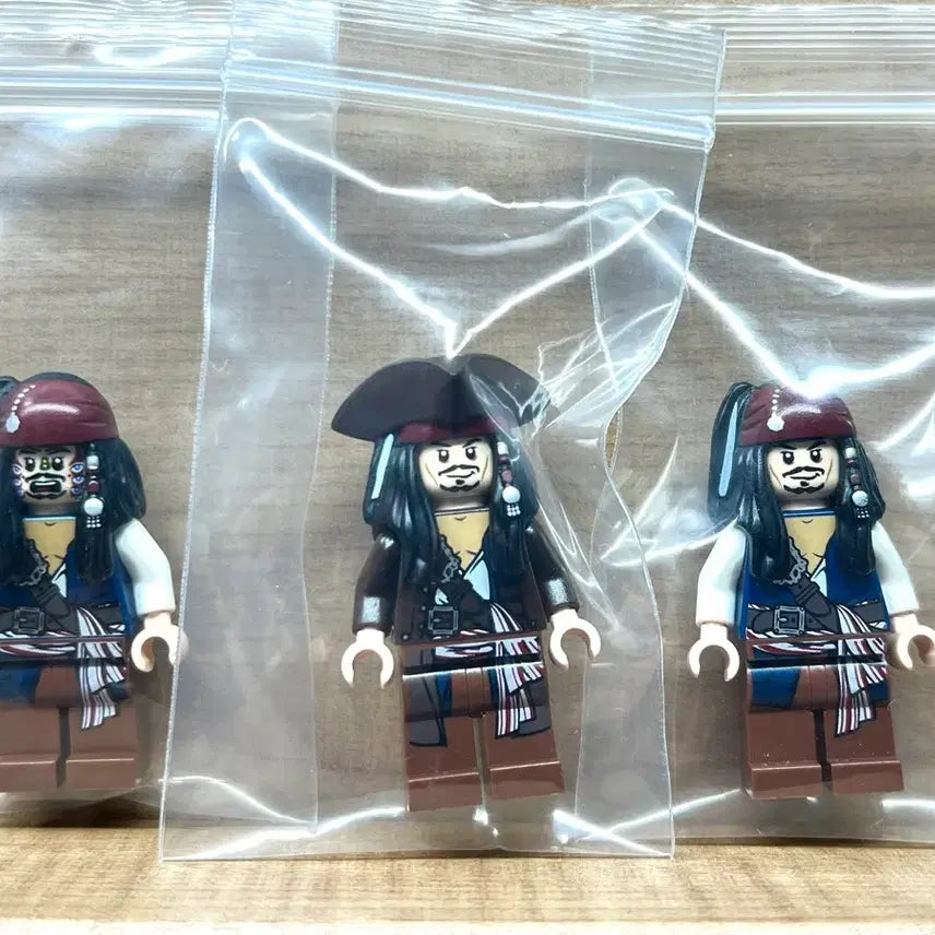 [BUNJANG] LEGO Pirates of the Caribbean Jack Sparrow Minifigure Set / 레고 캐리비안의 해적 잭 스패로우 미니피규어 세트