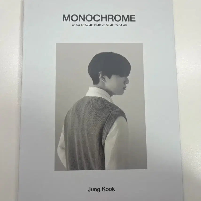 [BUNJANG] BTS Jungkook Monochrome Photobook / 방탄 정국 모노크롬 포토북