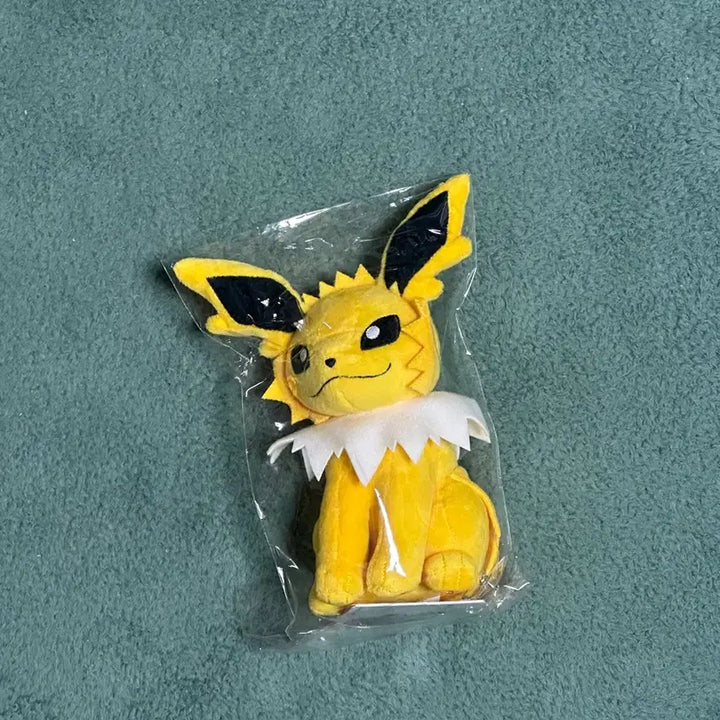 [BUNJANG] Pokemon Zapdos Plush - Japan Authentic / [초특가] 포켓몬스터 쥬피썬더 인형 일본정품